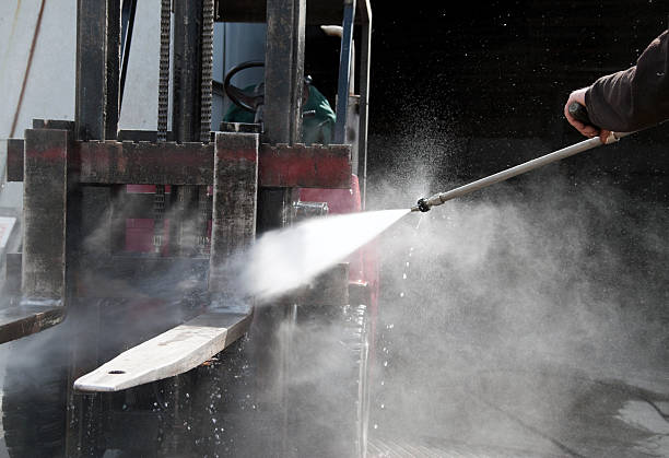 Best Gutter Cleaning  in Lebanon, OR